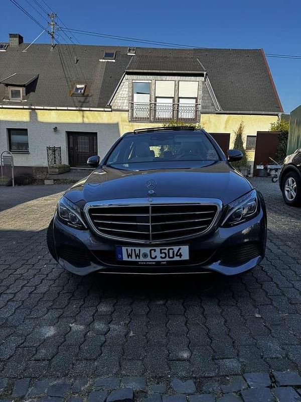 Gebraucht Mercedes C300 Exclusive 245 PS (180 kW) 2016 Grau Kombi