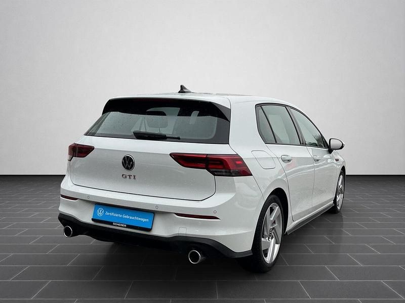 Gebraucht VW Golf VIII GTI 245 PS (180 kW) 2024 Pure white Limousine