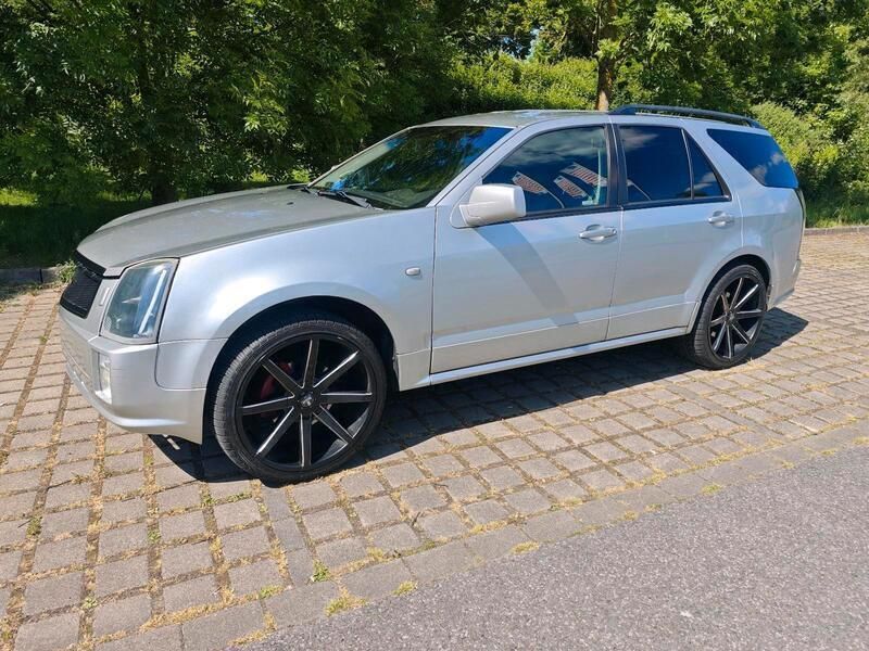 Silber Gebraucht 2008 Cadillac SRX SUV | 9.000 € (Teuer) - Bild 1/4