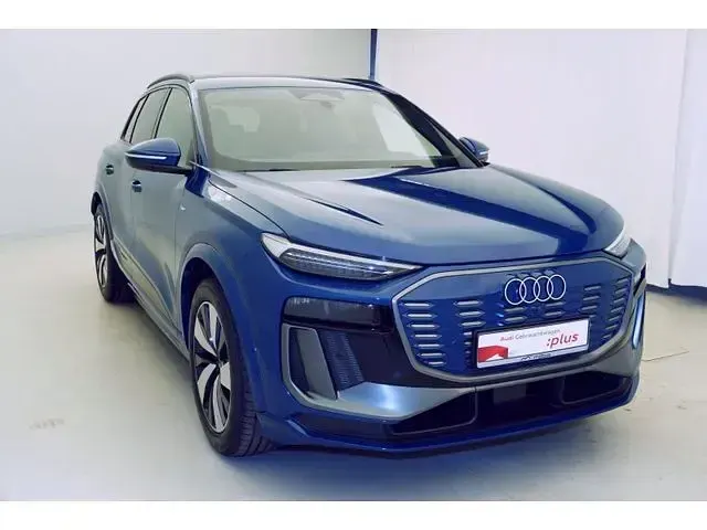 Gebraucht Audi e-tron S-Line 284 kW (387 PS) 2024 SUV