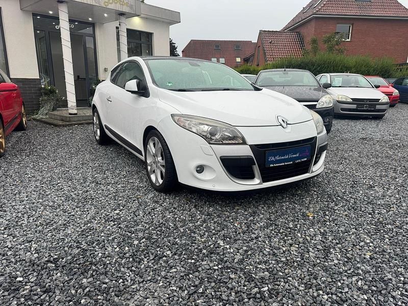 Gebraucht Renault Mégane GT Line GT-Line 160 PS (117 kW) 2010 Weiß Coupé