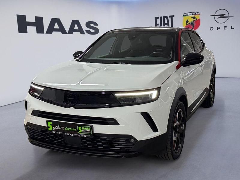 Gebraucht Opel Mokka-e GS Line 100 kW (136 PS) 2022 Jade weiss/arktis weiss (metallic) SUV