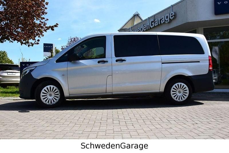 Gebraucht Mercedes Vito 163 PS (119 kW) 2021 Silber Van