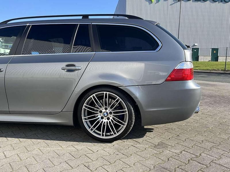 Gebraucht BMW 525 Advantage 197 PS (144 kW) 2008 Kombi