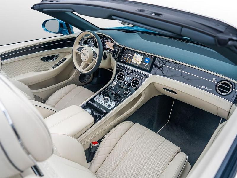 Gebraucht Bentley Continental GT Convertible 635 PS (467 kW) 2022 Blau Cabrio