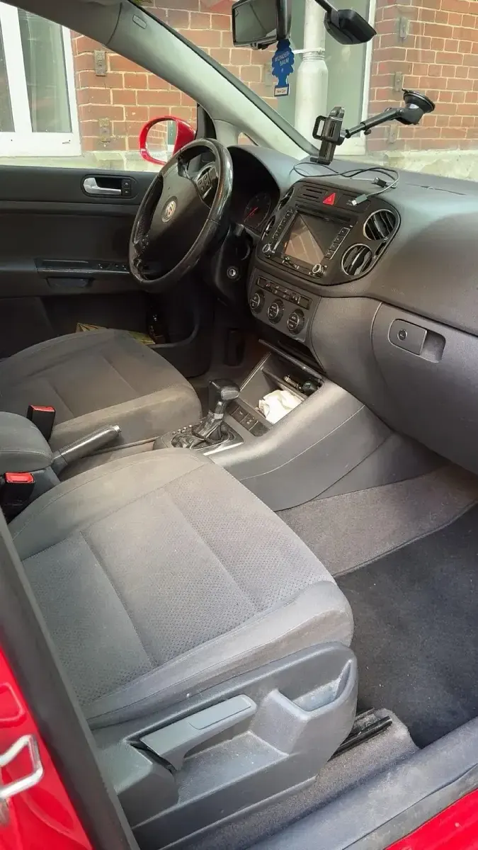 Gebraucht VW Golf Plus Cross 140 PS (102 kW) 2007 Rot Limousine