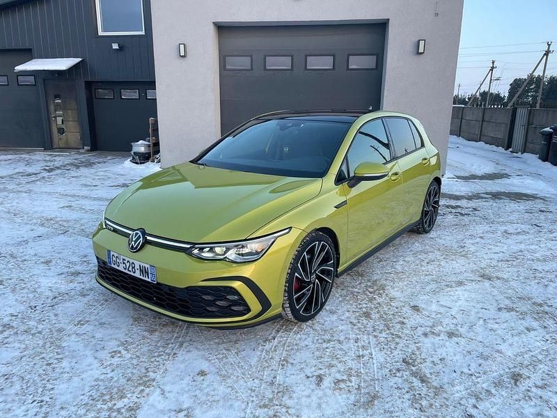 Gebraucht VW Golf VIII 200 PS (147 kW) 2022 Gold Limousine