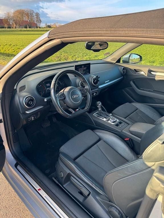 Gebraucht Audi A3 Cabriolet Design 179 PS (131 kW) 2014 Grau Cabrio
