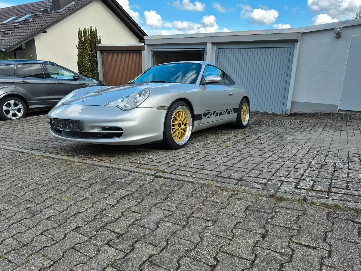 Gebraucht Porsche 996 320 PS (235 kW) 2002 Grau Coupé