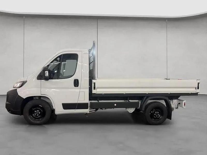 Neu Opel Movano 140 PS (102 kW) 2026 Weiß Van