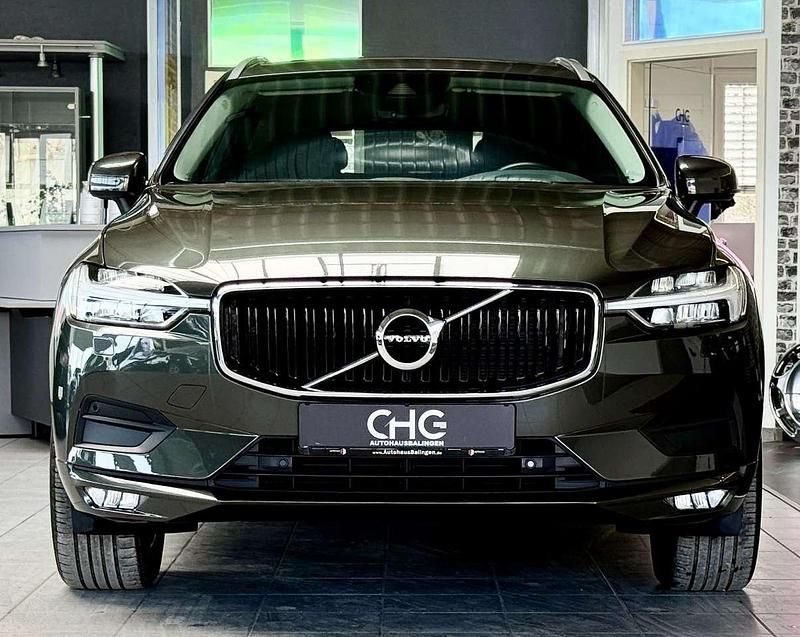 Gebraucht Volvo XC60 Momentum 190 PS (139 kW) 2019 Grau SUV