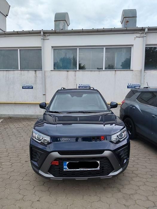 Blau Gebraucht 2024 Ssangyong (KGM) Tivoli SUV | 17.500 € - Bild 1/4