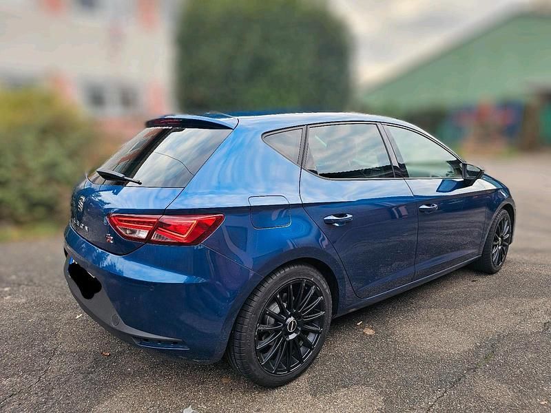Usata Seat Leon FR 180 CV (132 kW) 2013 Blu Berlina