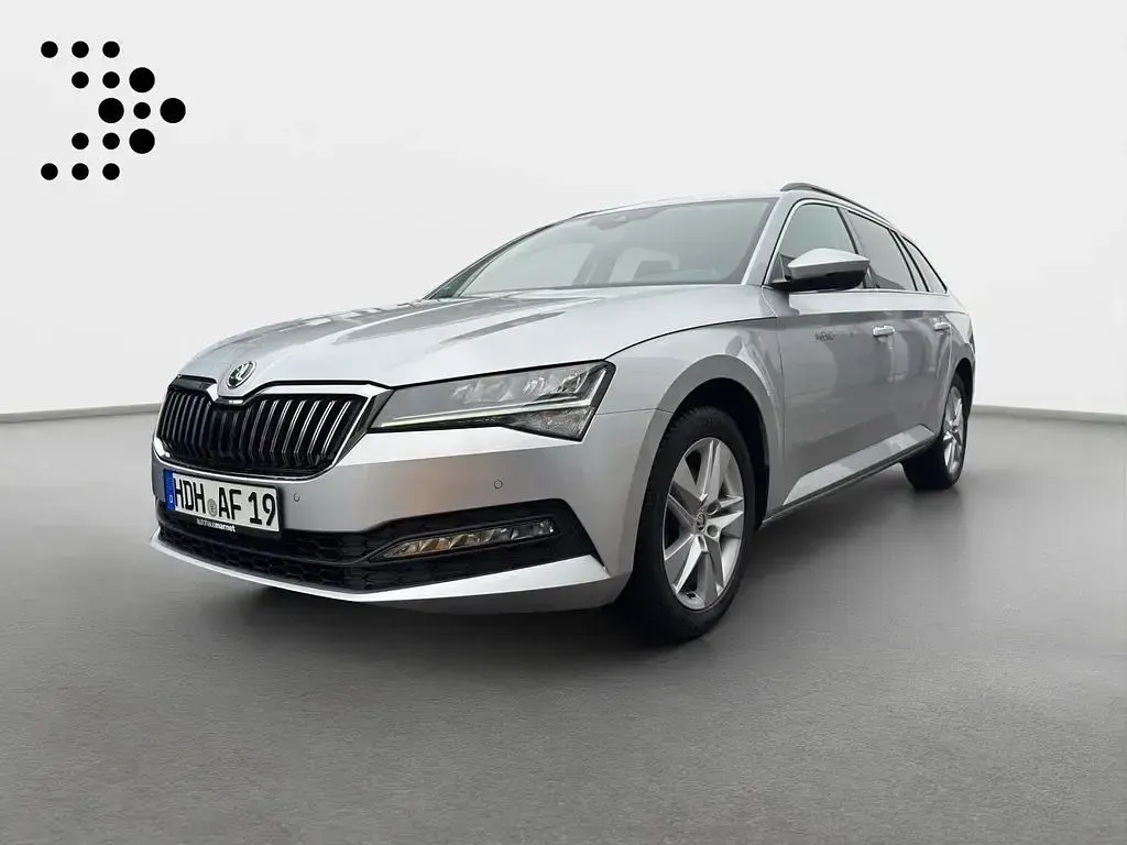 Gebraucht Skoda Superb Ambition 150 PS (110 kW) 2024 Silber Kombi