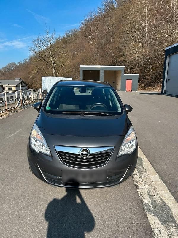 Gebraucht Opel Meriva Edition 105 PS (77 kW) 2010 Grau Van / Kleinbus
