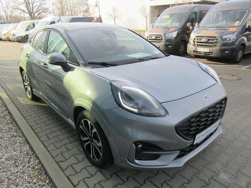Usado Ford Puma ST-Line 125 HP (91 kW) 2024 Prateado Coupé