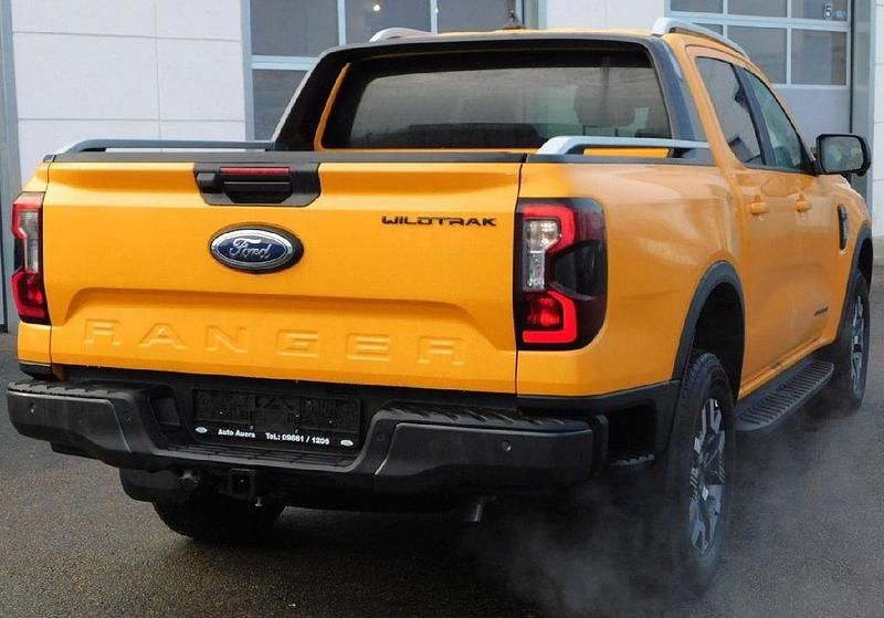 Neu Ford Ranger Wildtrack 184 PS (135 kW) 2026 Orange Pickup