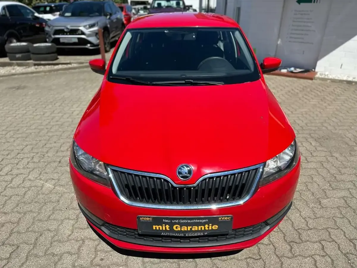 Gebraucht Skoda Rapid 95 PS (69 kW) 2018 Rot Kombi