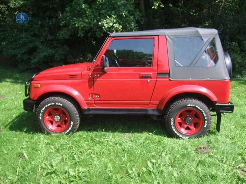 Usado Suzuki Samurai 60 HP (44 kW) 1988 Vermelho SUV