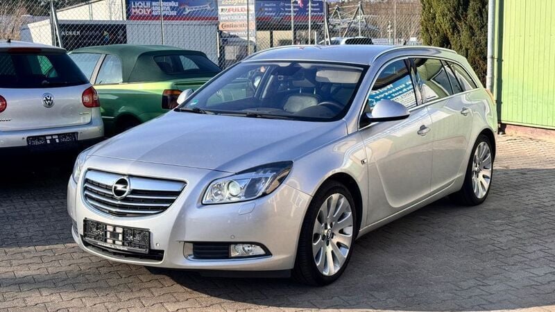 Silber Gebraucht 2010 Opel Insignia Sport Kombi | 4.980 € (Fairer Preis) - Bild 1/4