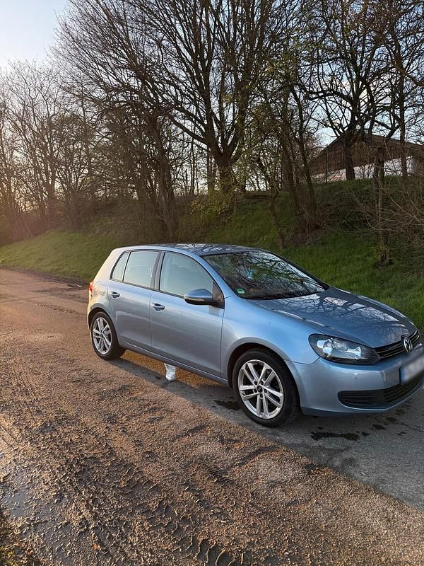 Gebraucht VW Golf VI 80 PS (58 kW) 2009 Blau Kleinwagen