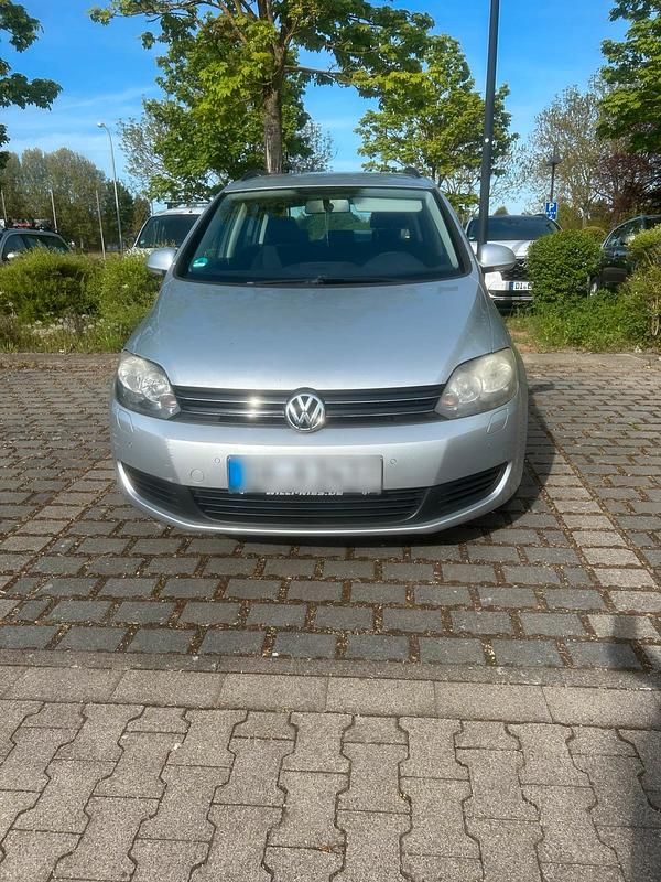 Usata VW Golf VI Highline 105 CV (77 kW) 2010 Argento Utilitaria