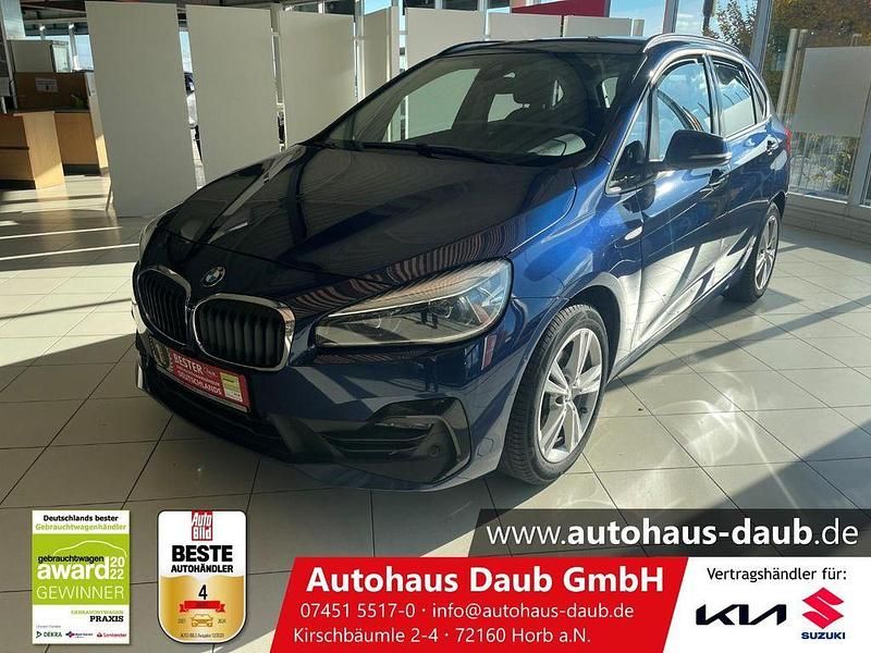 Blau Gebraucht 2021 BMW 218 Active Tourer Advantage Van / Kleinbus | 21.980 € (Teuer) - Bild 1/4