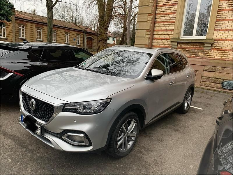 Second-hand MG EHS 190 CP (139 kW) 2022 Argintiu SUV