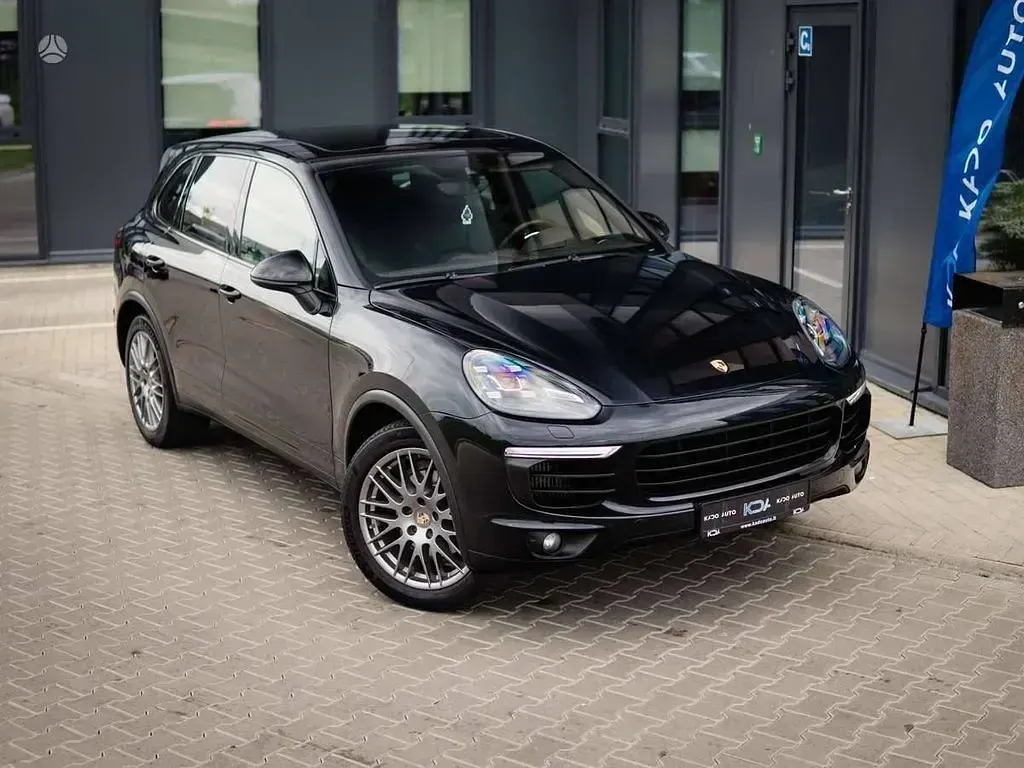 Gebraucht Porsche Cayenne 262 PS (192 kW) 2016 Schwarz SUV