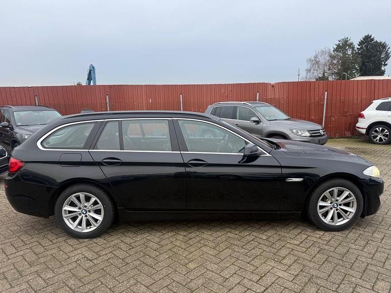 Gebraucht BMW 525 218 PS (160 kW) 2012 Schwarz Kombi