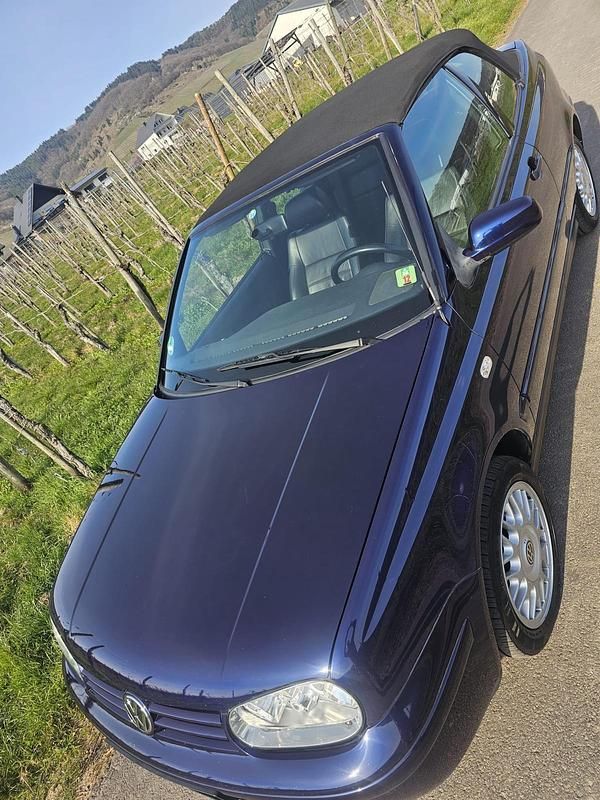 Gebraucht VW Golf Cabriolet 116 PS (85 kW) 2002 Blau Cabrio