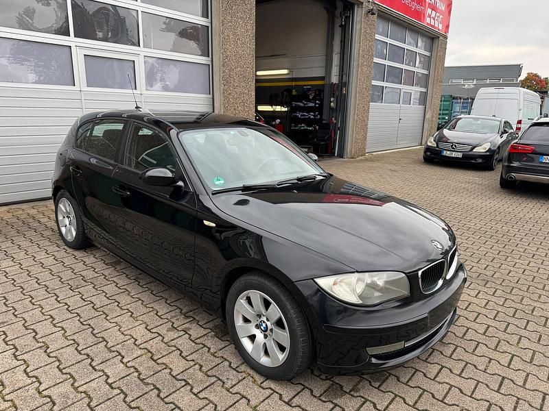 Schwarz Gebraucht 2007 BMW 116 Kleinwagen | 1.650 € (Guter Preis) - Bild 1/4