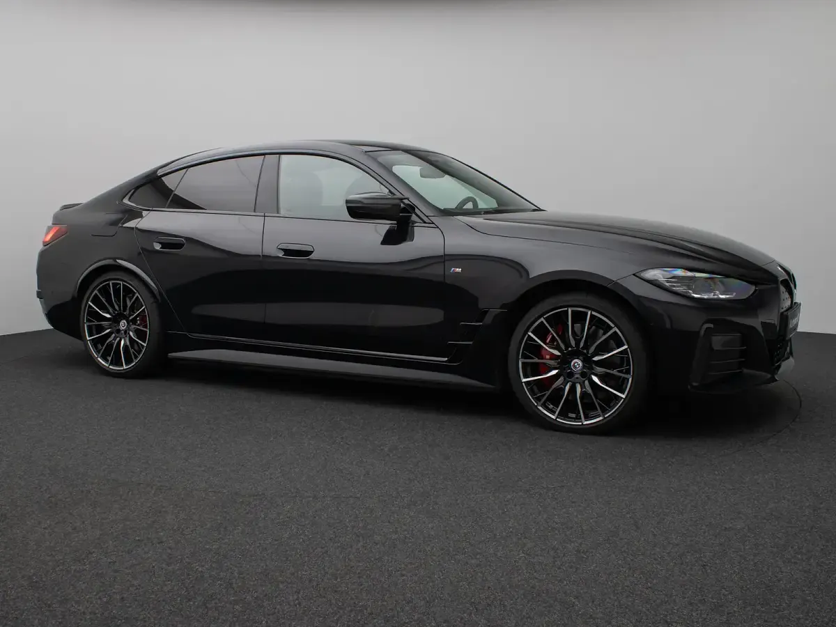 Gebraucht BMW i4 Performance 400 kW (544 PS) 2023 Schwarz Limousine