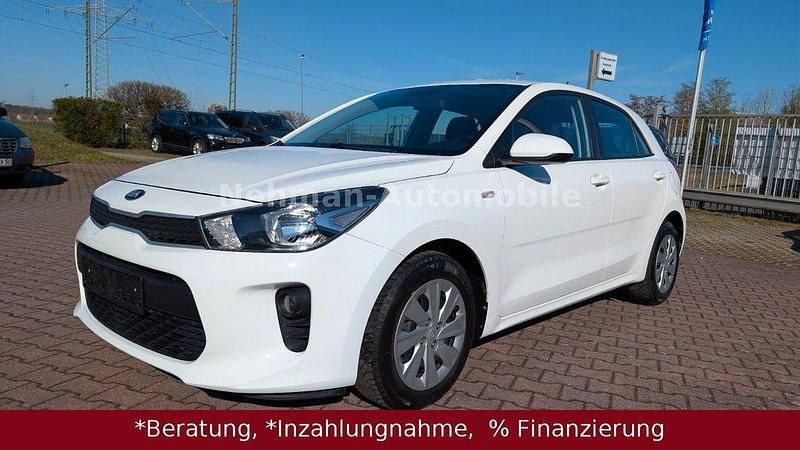 Gebraucht Kia Rio Attract 84 PS (61 kW) 2019 Weiß Limousine