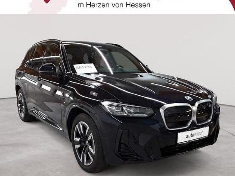 M carbonschwarz metallic Gebraucht 2022 BMW iX3 Sport Line SUV | 34.290 € (Superpreis) - Bild 1/4