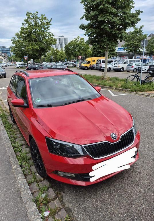 Rot Gebraucht 2017 Skoda Fabia Style Kombi | 8.300 € (Guter Preis) - Bild 1/4