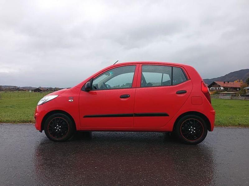Rot Gebraucht 2012 Hyundai i10 Kleinwagen | 3.850 € (Guter Preis) - Bild 1/1