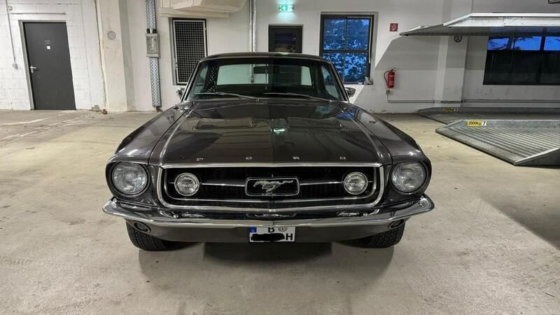 Grau Gebraucht 1967 Ford Mustang Coupé | 54.900 € - Bild 1/4
