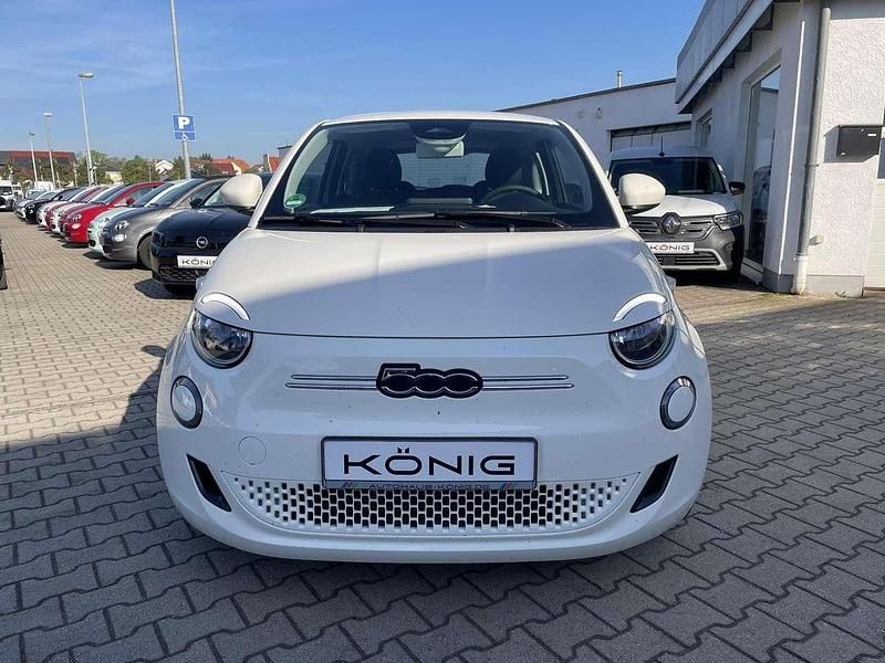 Gebraucht Fiat 500e 86 kW (118 PS) 2023 Weiß Kleinwagen