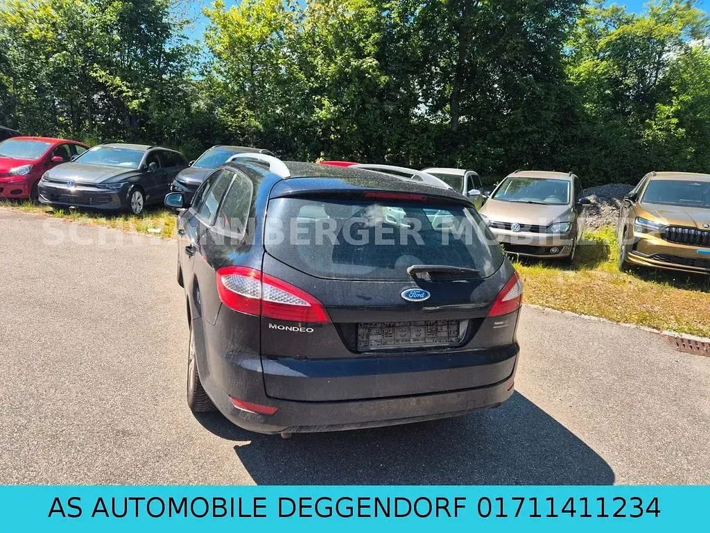 Używany Ford Mondeo Trend 145 KM (106 kW) 2007 Czarny Sedan/Limuzyna
