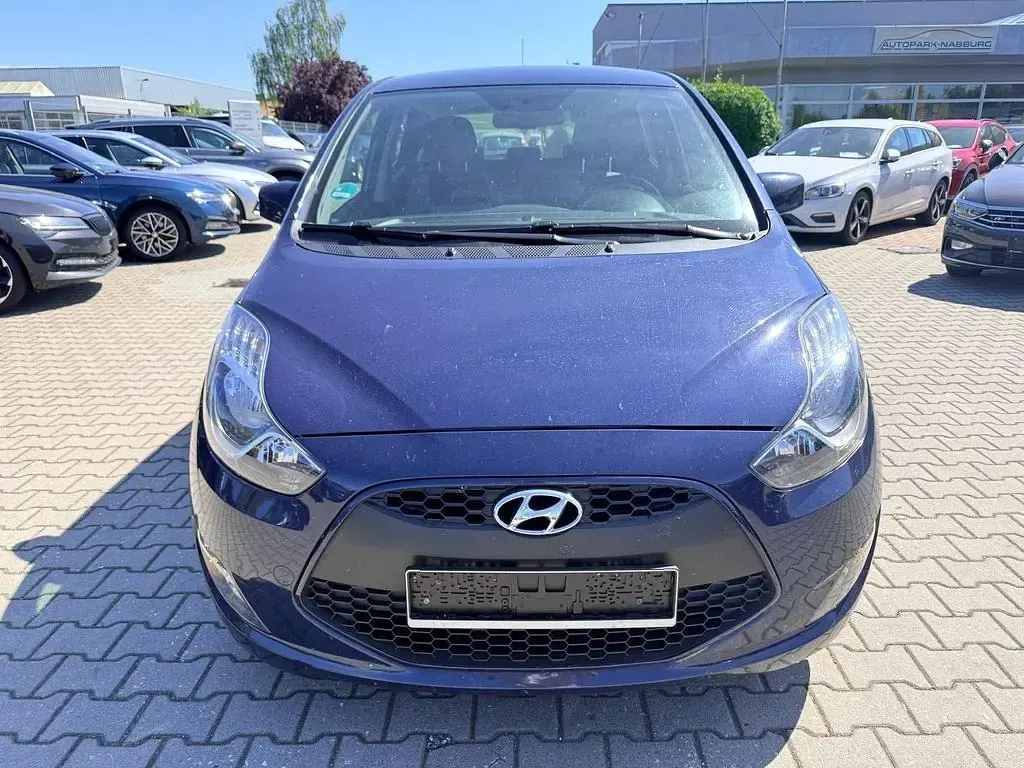 Gebraucht Hyundai ix20 Trend 125 PS (91 kW) 2019 Blau Kleinwagen