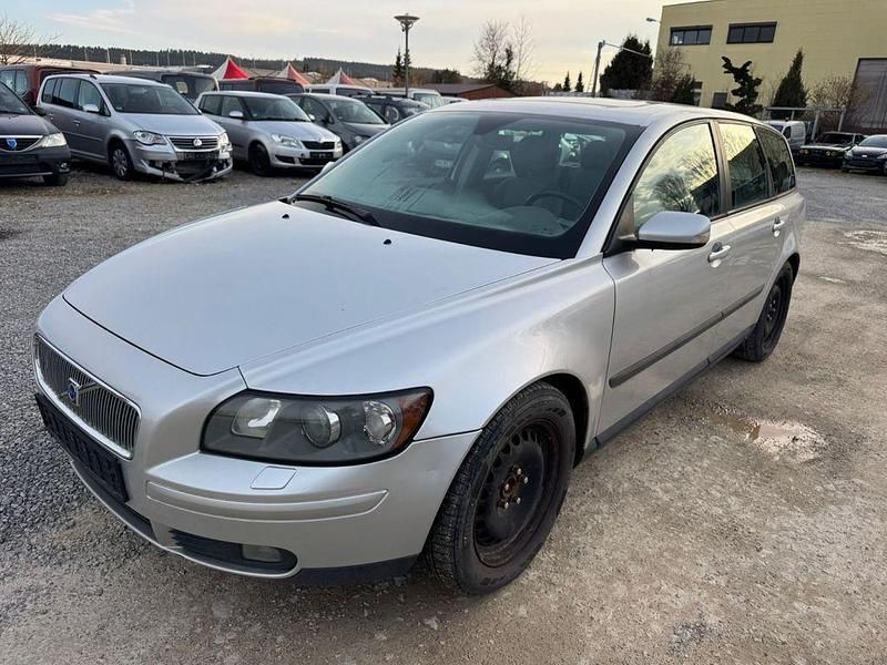 Gebraucht Volvo V50 136 PS (100 kW) 2005 Silber Kombi