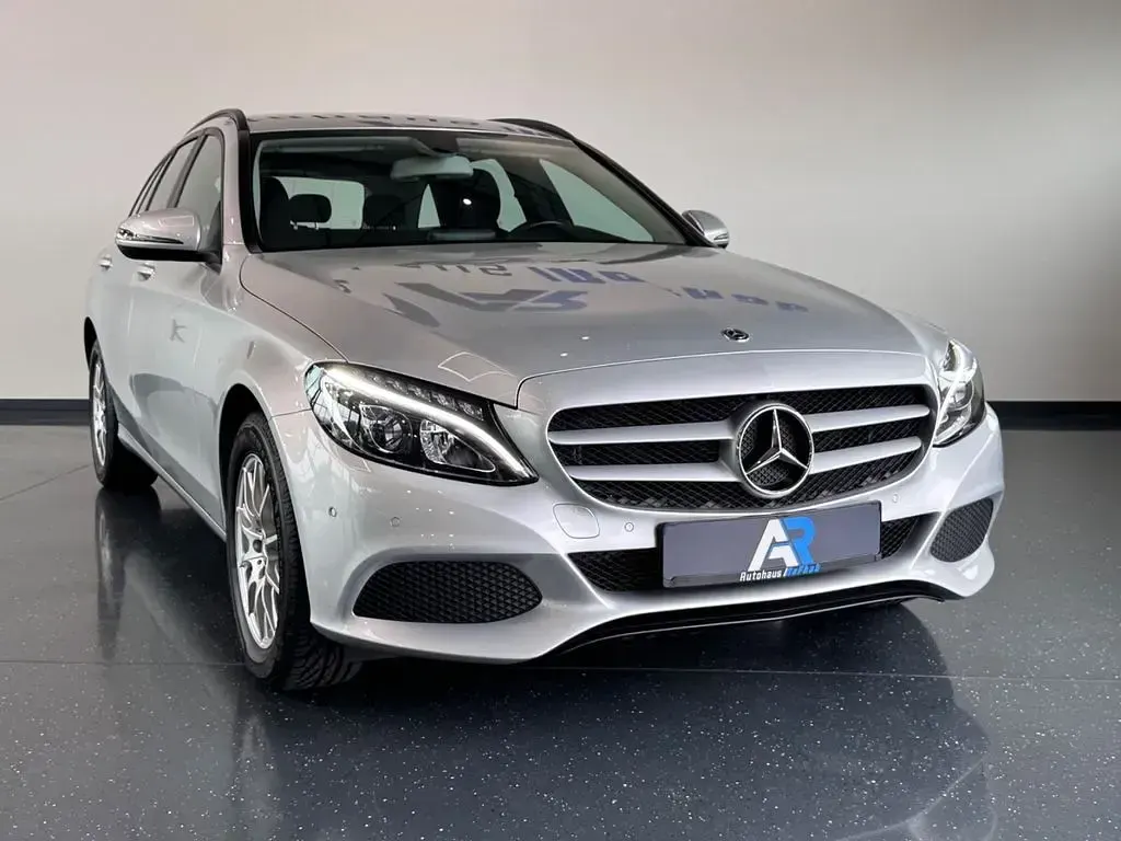 Gebraucht Mercedes C180 116 PS (85 kW) 2018 Silber Kombi