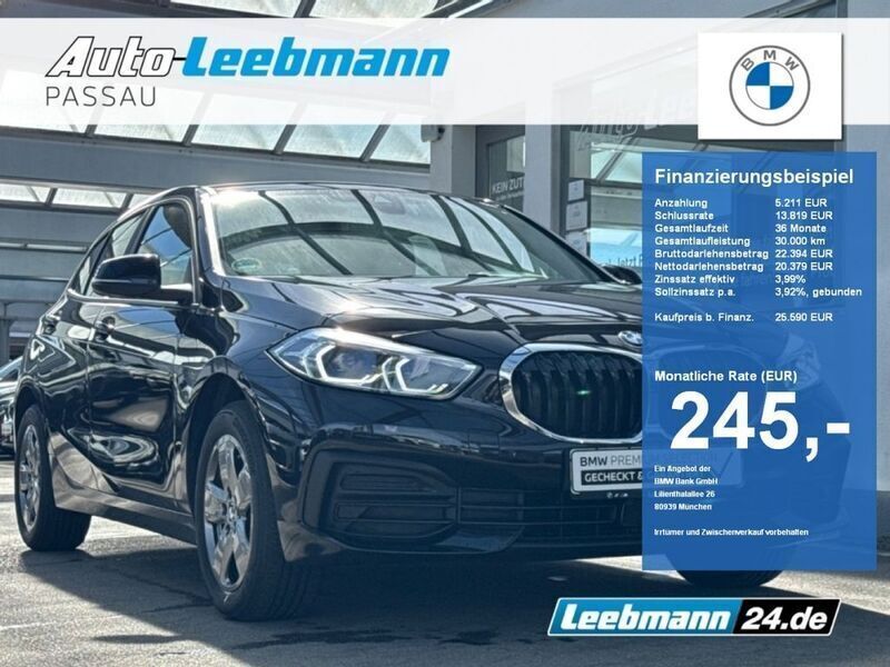 Saphirschwarz (metallic) Gebraucht 2024 BMW 116 Advantage Kleinwagen | 25.590 € (Fairer Preis) - Bild 1/4
