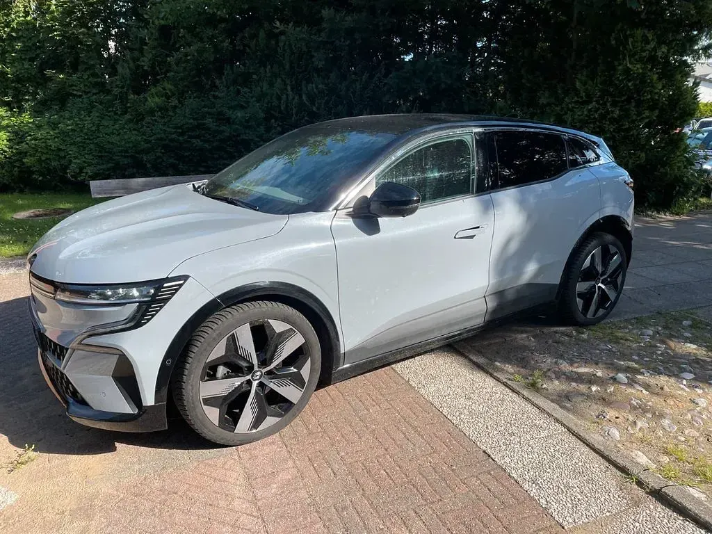 Gebraucht Renault Megane E-Tech Techno 160 kW (218 PS) 2023 Grau Limousine