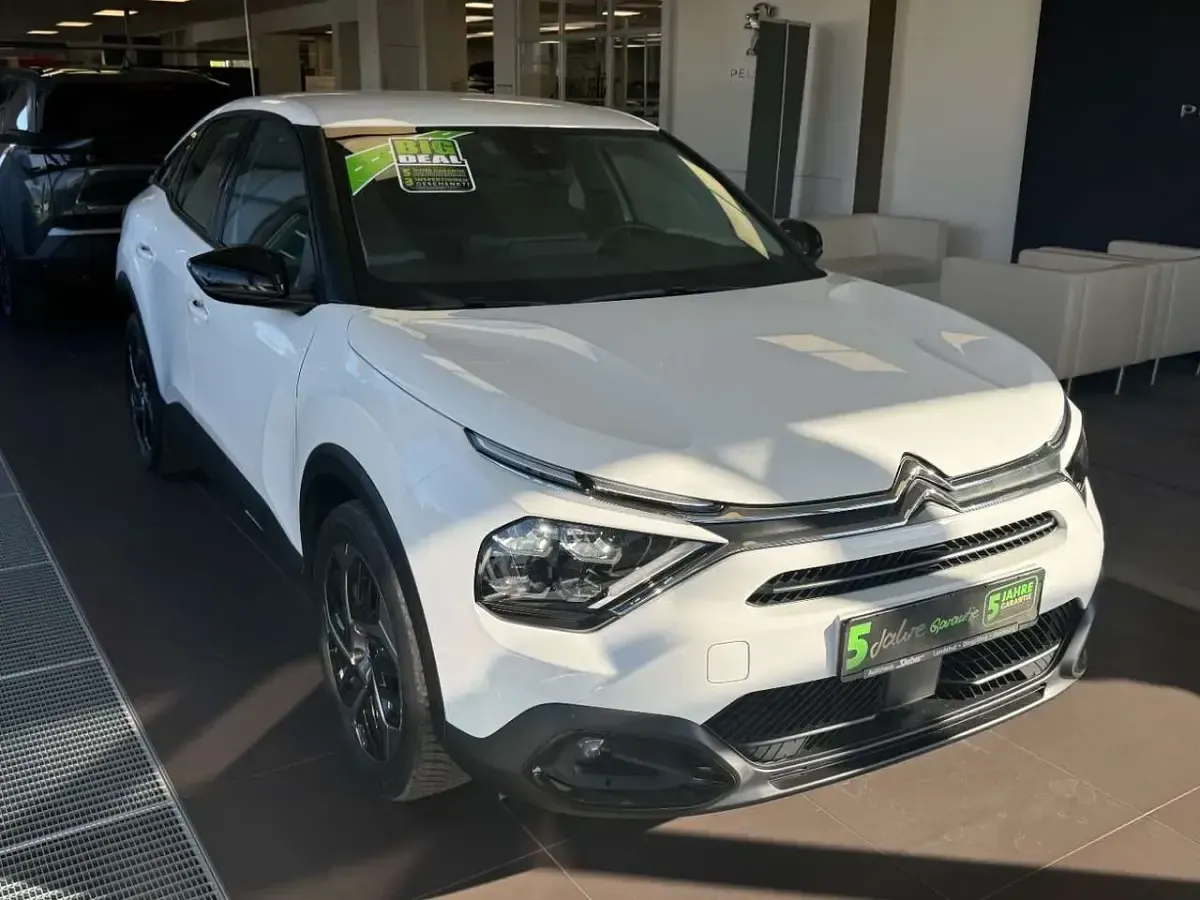 Gebraucht Citroën C4 Feel 131 PS (96 kW) 2023 Lack weiss SUV