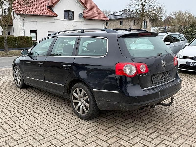 Gebraucht VW Passat 140 PS (102 kW) 2007 Schwarz Kombi