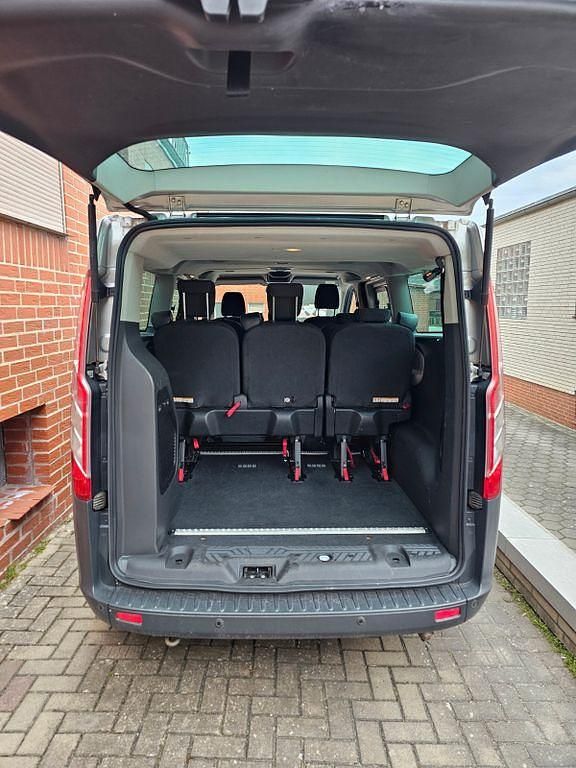 Gebraucht Ford Tourneo 155 PS (114 kW) 2014 Grau Van / Kleinbus