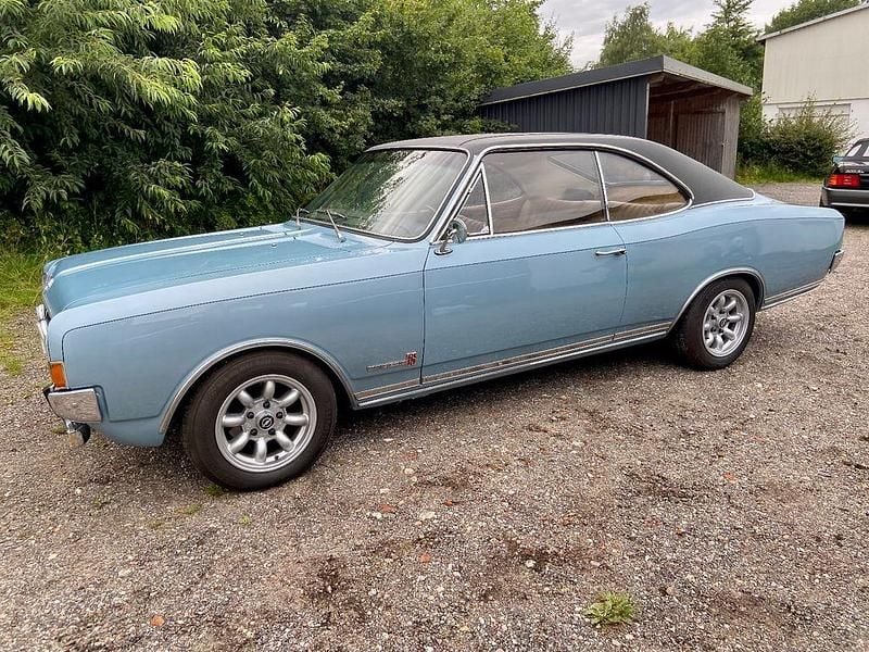 Grün Gebraucht 1968 Opel Commodore Coupé | 34.800 € - Bild 1/4