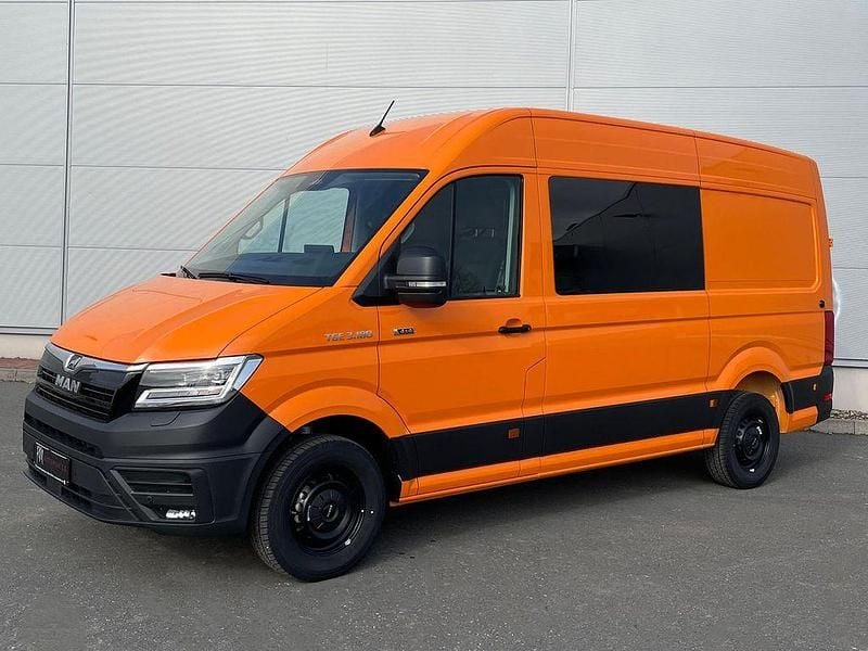 Neu MAN TGE 177 PS (130 kW) 2026 Orange Van